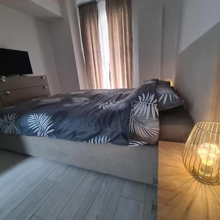 בוקרשט Apartament Moghioros Park Residence Dum1 מראה חיצוני תמונה