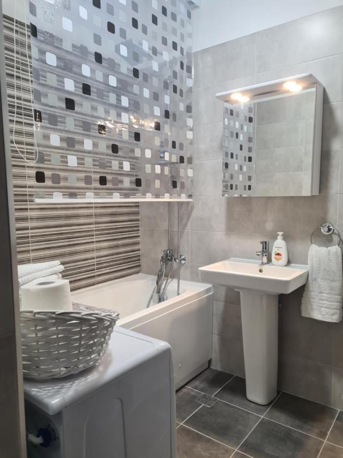 בוקרשט Apartament Moghioros Park Residence Dum1 מראה חיצוני תמונה